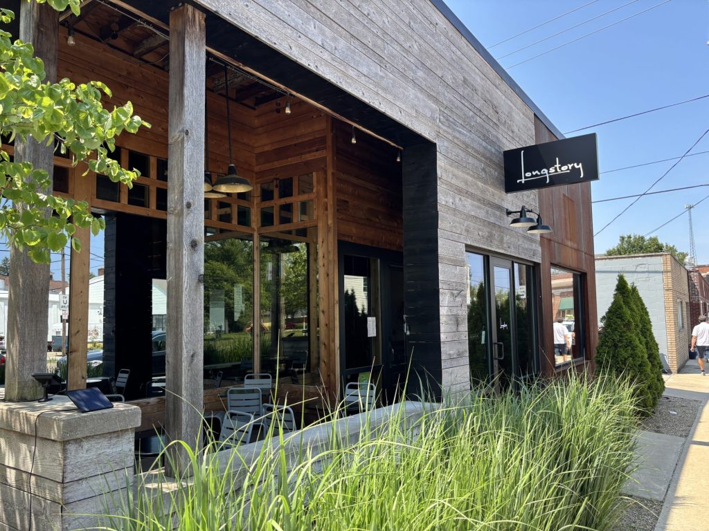Longstory: A stylish restaurant in Three&nbsp;Oaks