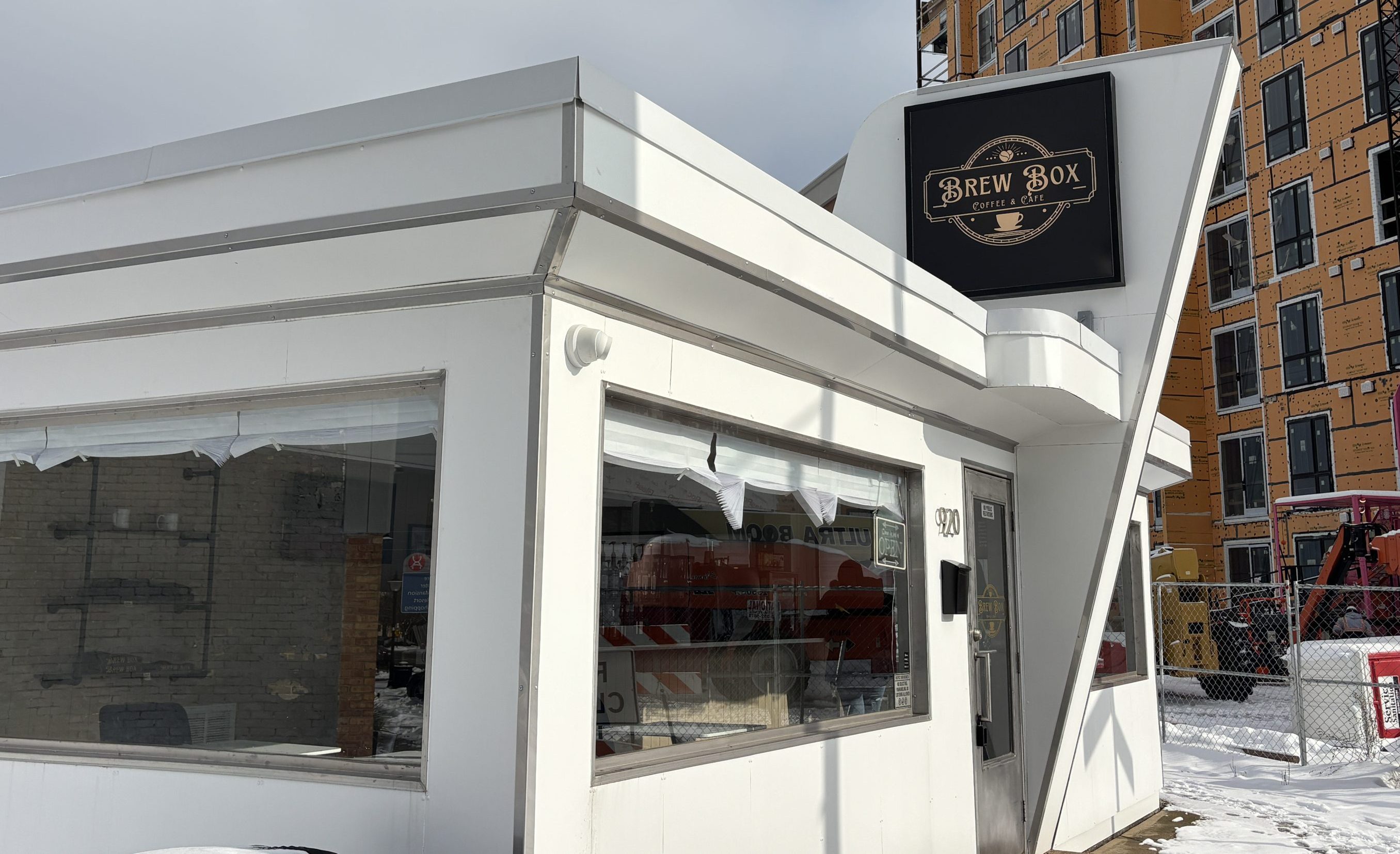 8 cup cafeteria フォートナム&メイソン Coffee shop opens in historic diner – DUNES DIVA